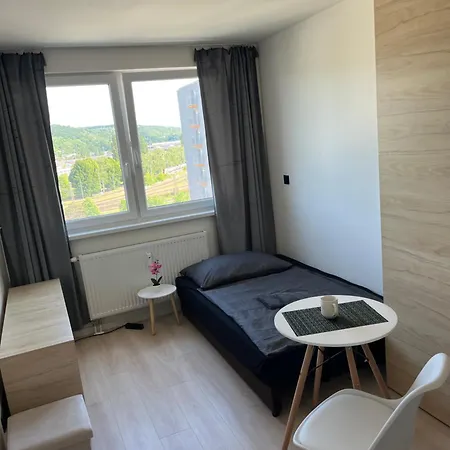 Near Mcdonald's Apartmán *